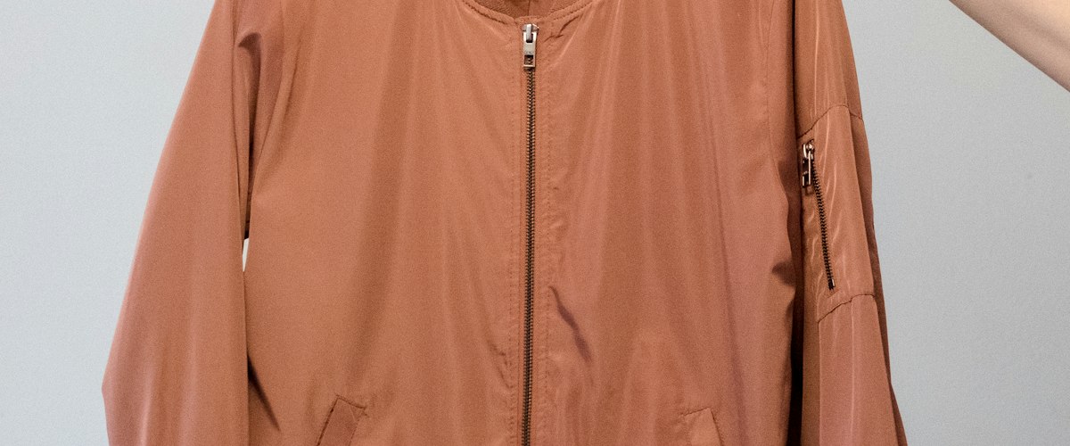 Carhartt WIP on Vinted: Complete Reselling Guide
