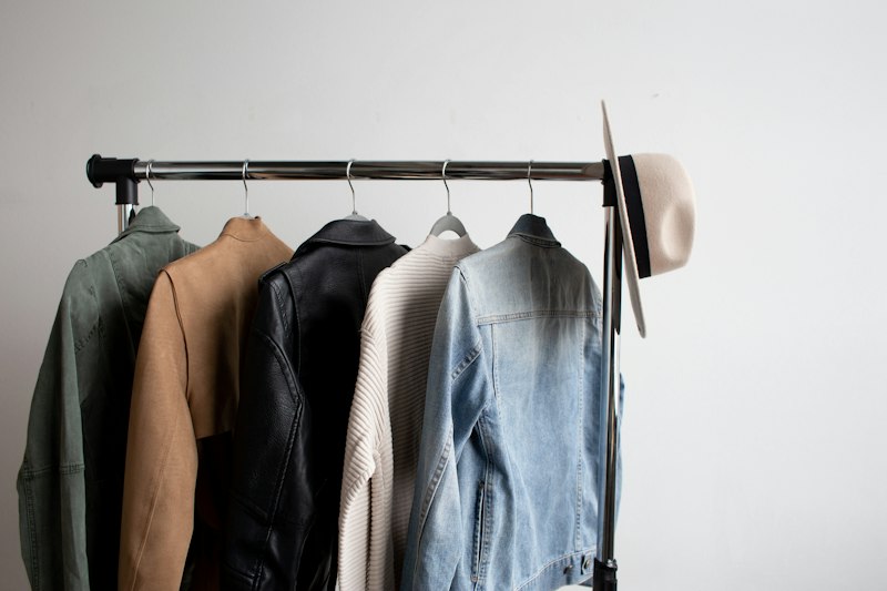 Best Winter Jacket Brands to Buy on Vinted (and Resell for Profit)